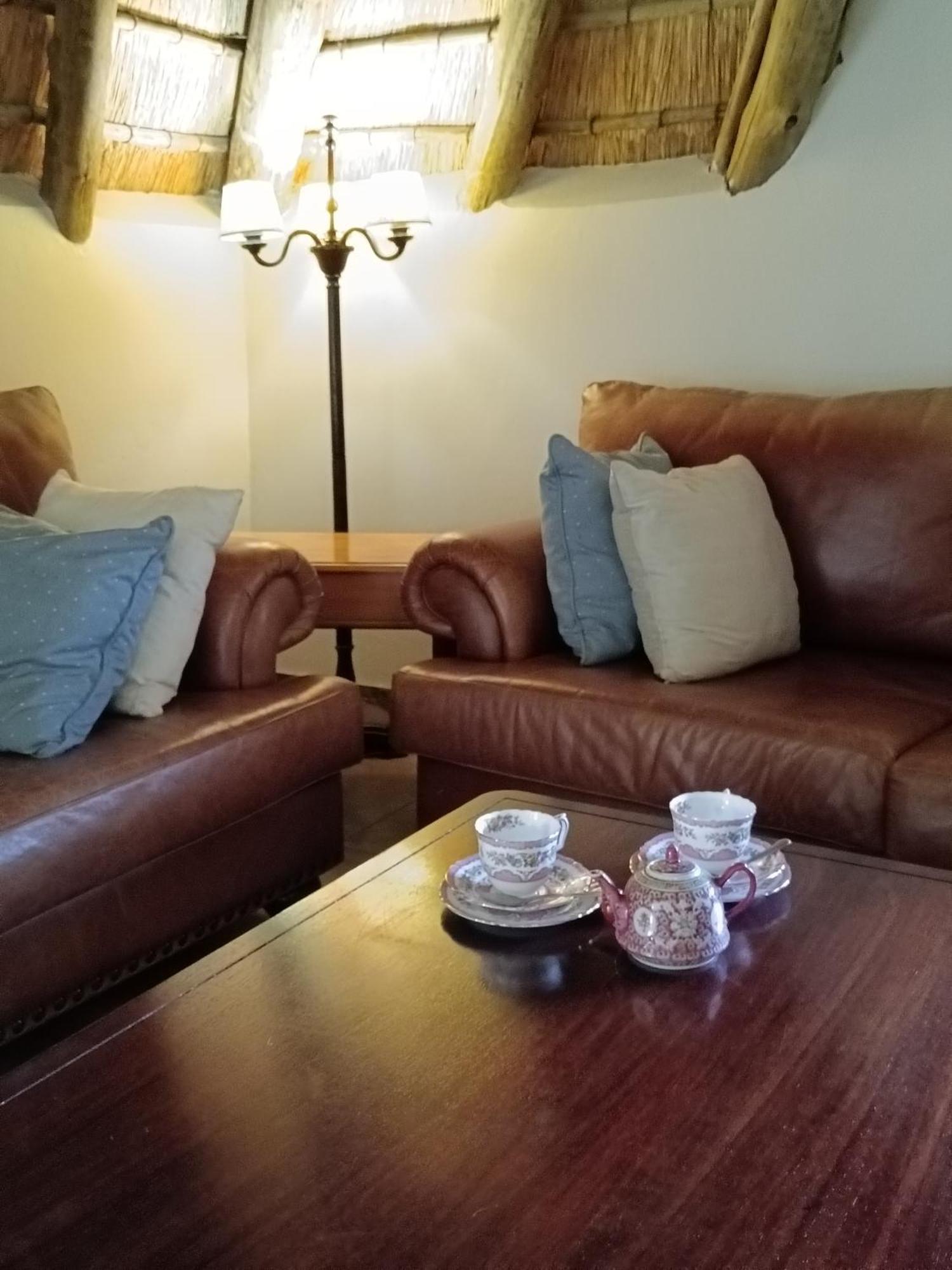 Inkungu Lodge Champagne Valley 외부 사진