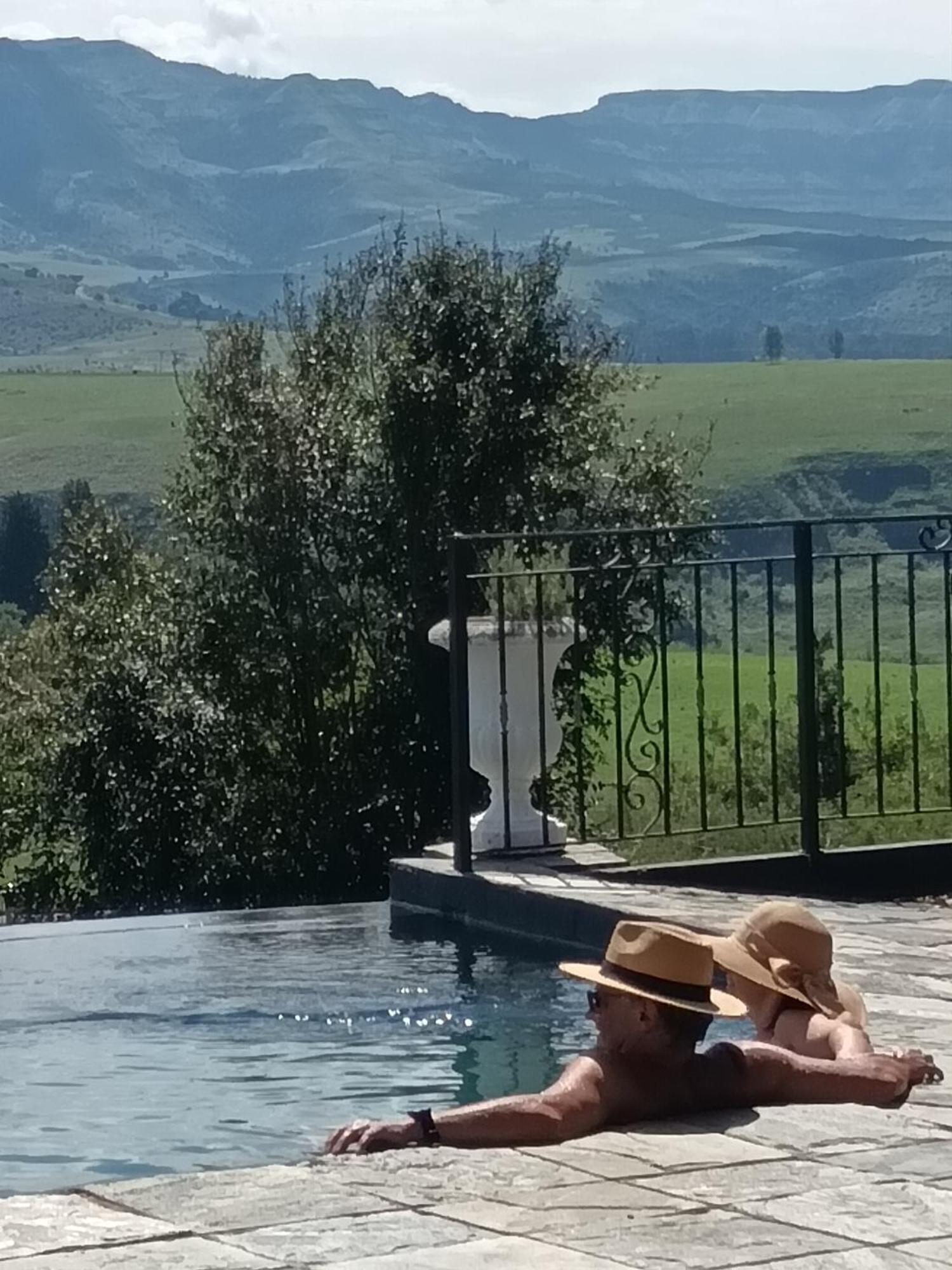 Inkungu Lodge Champagne Valley 외부 사진