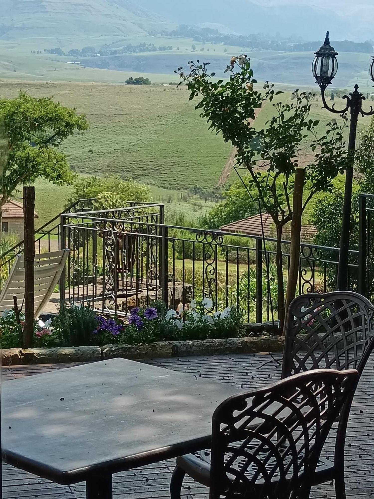 Inkungu Lodge Champagne Valley 외부 사진