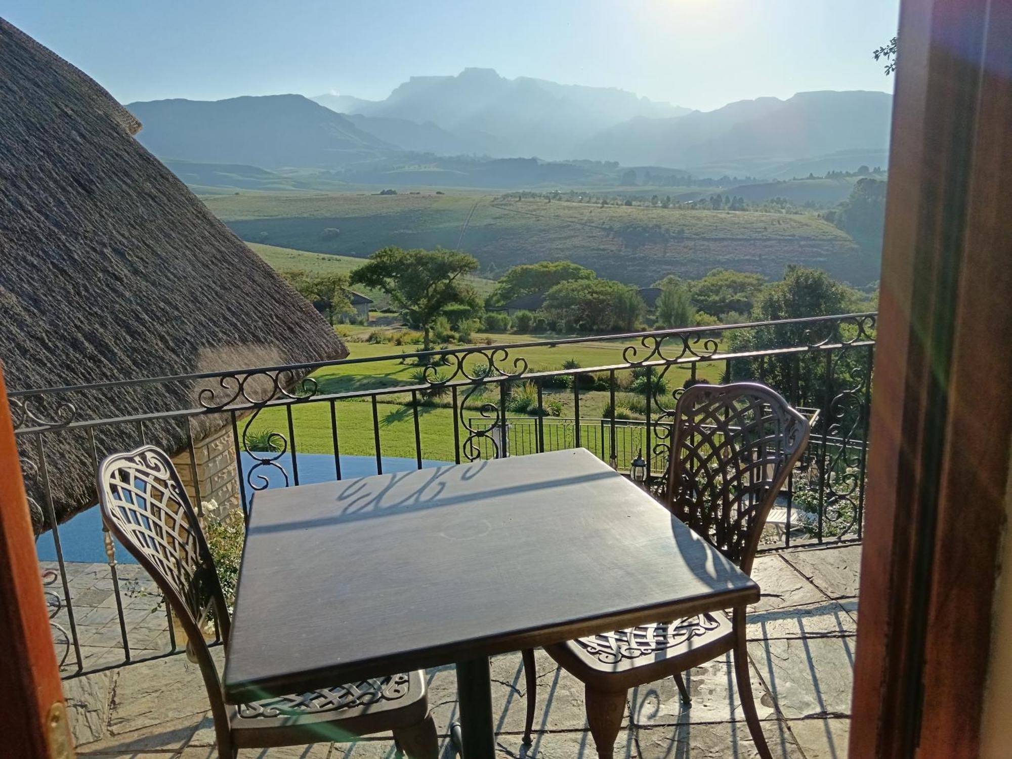 Inkungu Lodge Champagne Valley 외부 사진